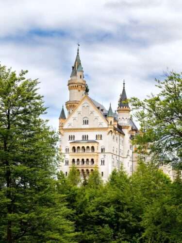 How to Visit Neuschwanstein Castle in Germany