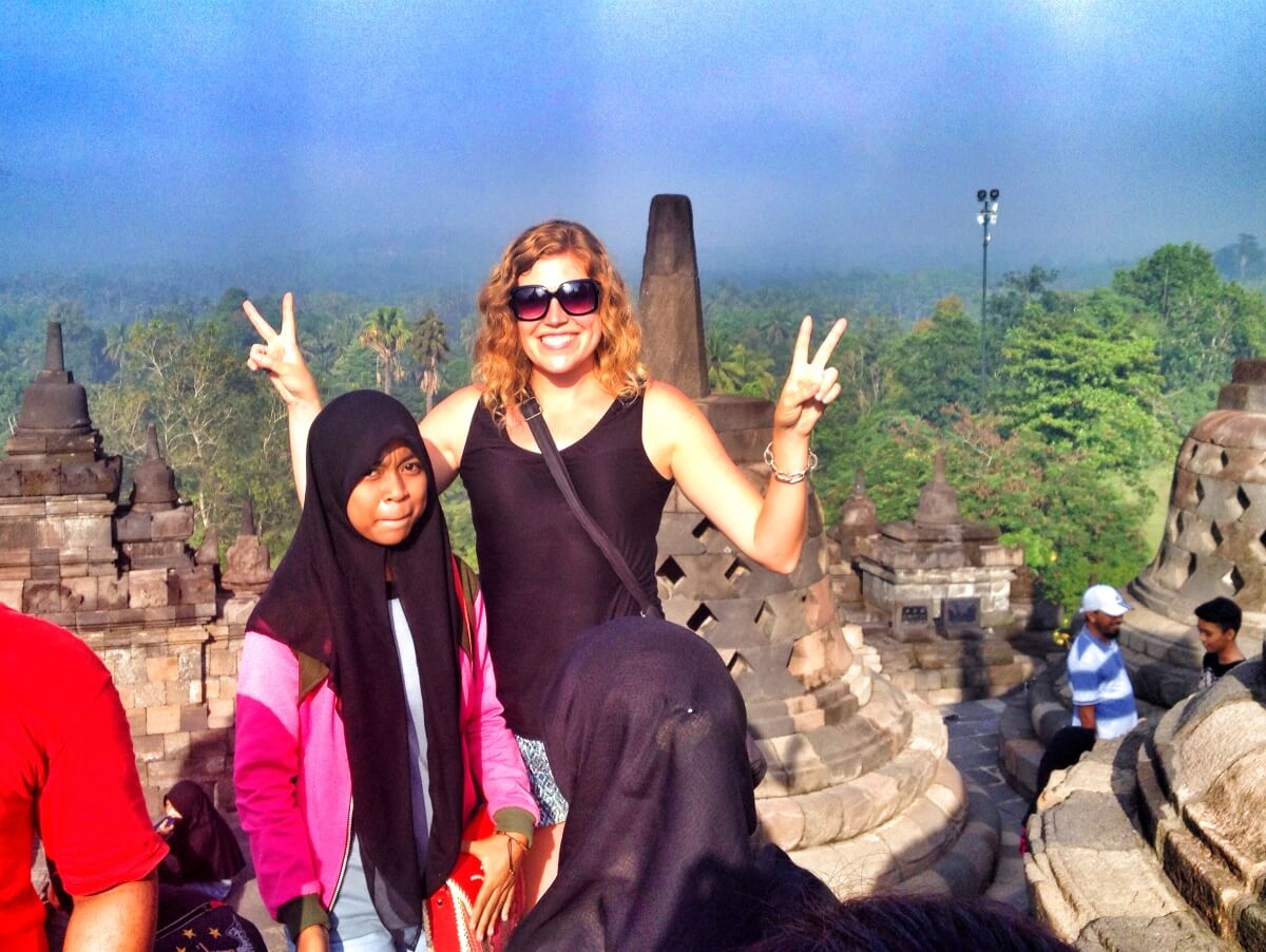 Embarrassing a girl who wanted to take a picture with me