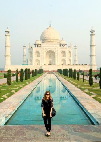 Solo Female in front of Taj Mahal