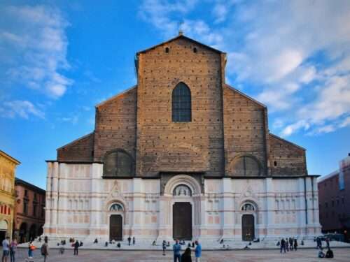 Bologna Basilica