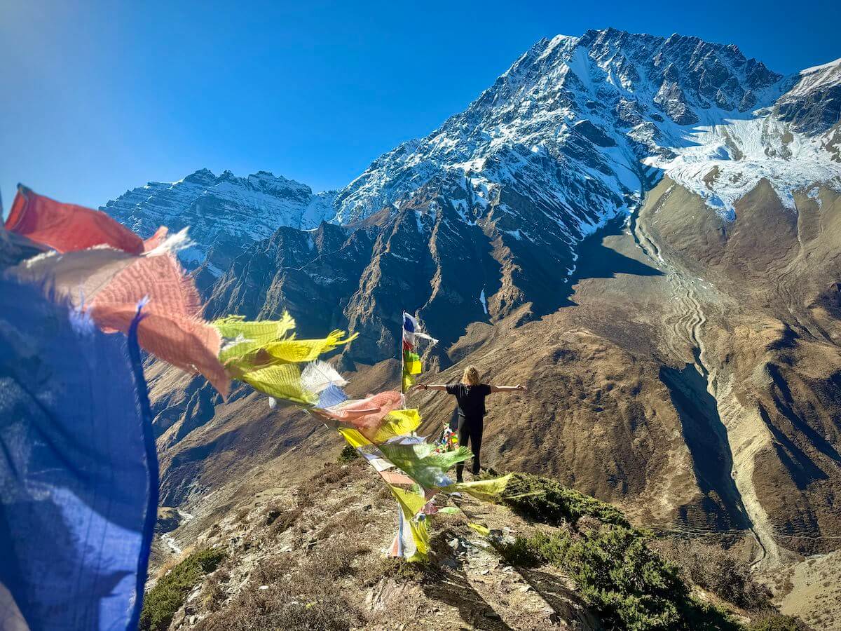 Hiking in Nepal near Phu